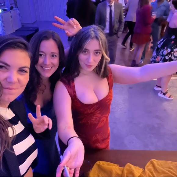 Meet your Posher, Melissa - Picture 4 of 5